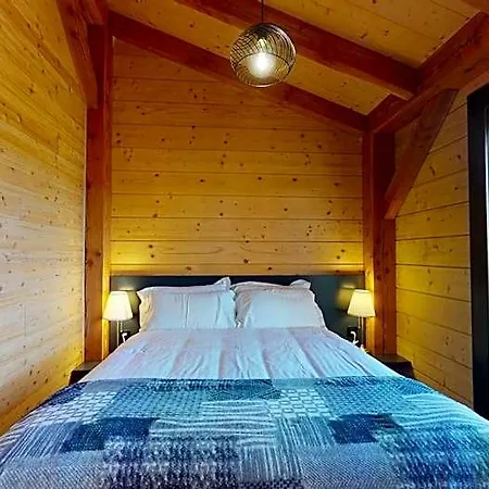 Woodland Village Hotel 3*